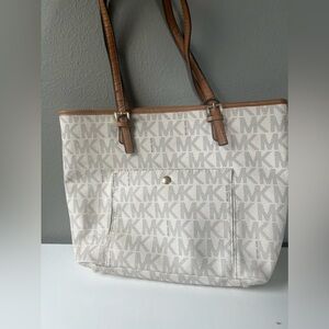 MICHAEL KORS Tote Bag.
